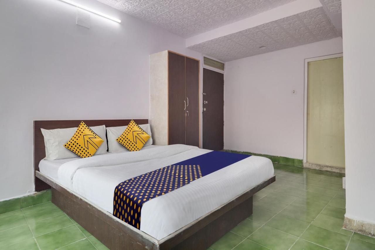 Spot On Apsara Hotel Hajdarábád Exteriér fotografie