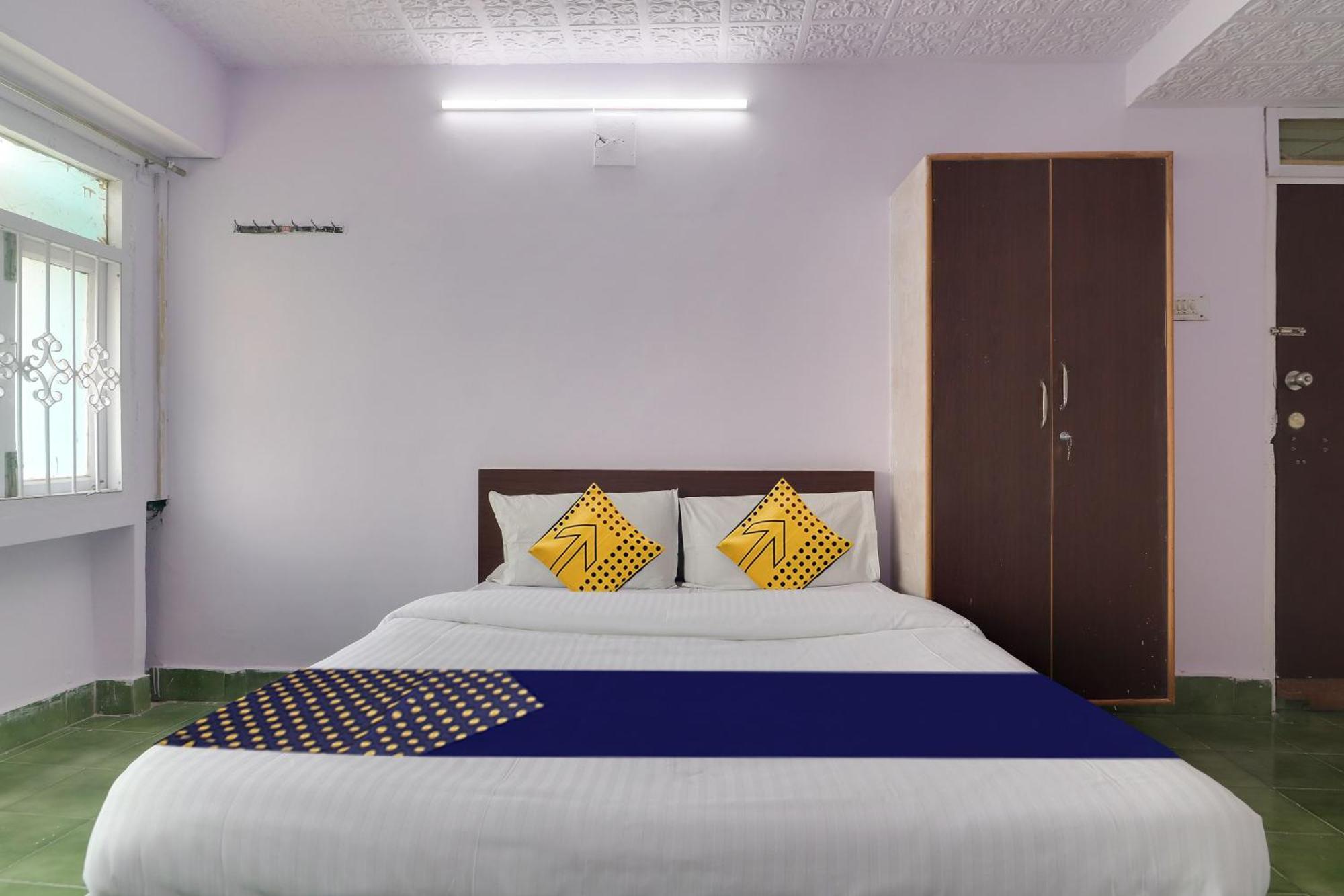 Spot On Apsara Hotel Hajdarábád Exteriér fotografie